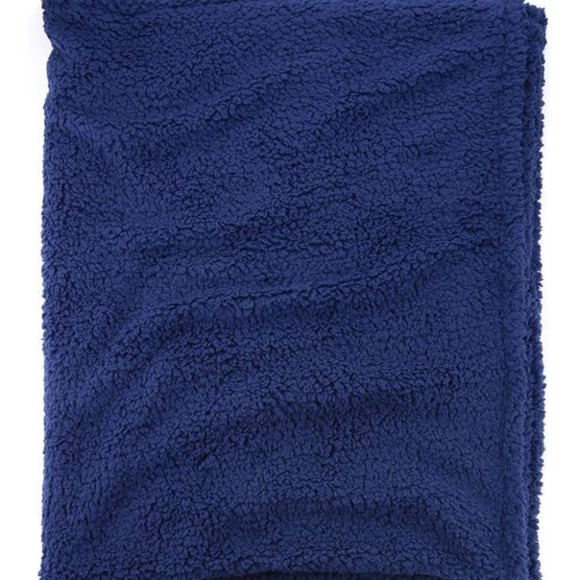 Boxercraft Sherpa Cozy Blanket - Picture 4 of 5